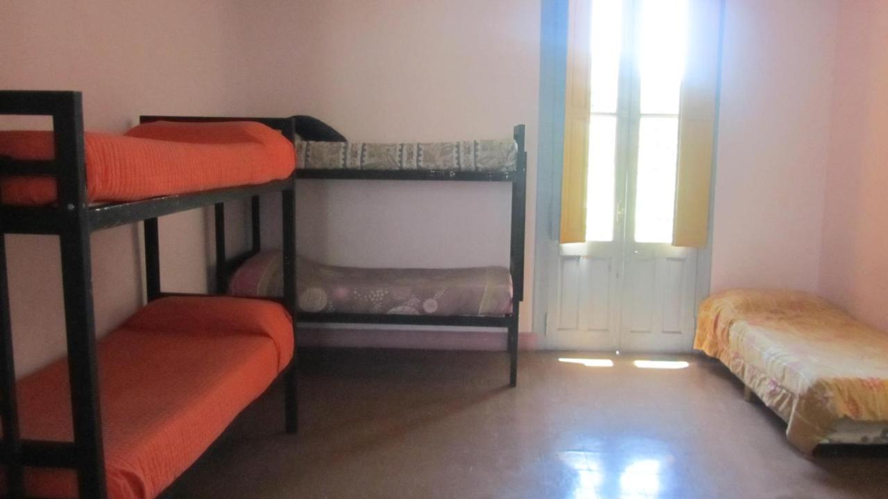 Tibet House Hostal